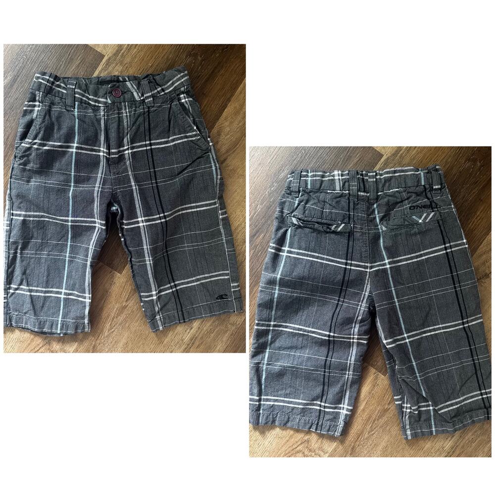 O'Neill Plaid Shorts in Black/Gra